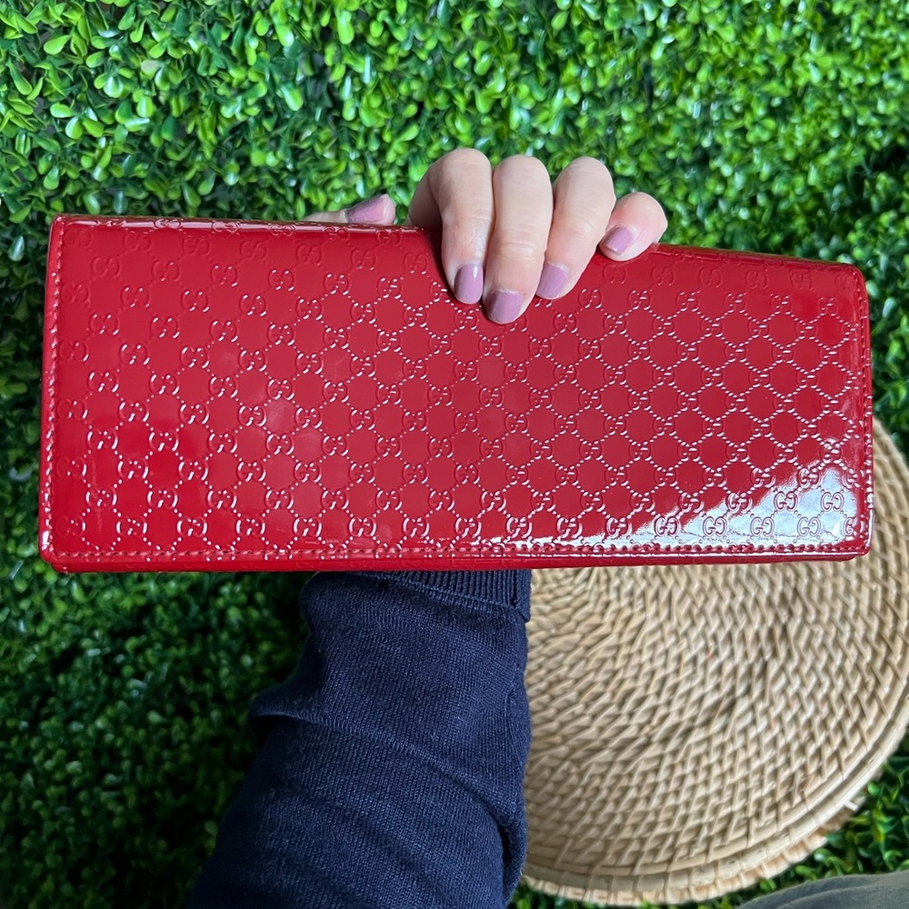 Like new condition Red Patent Leather Microgussisima Long Clutch